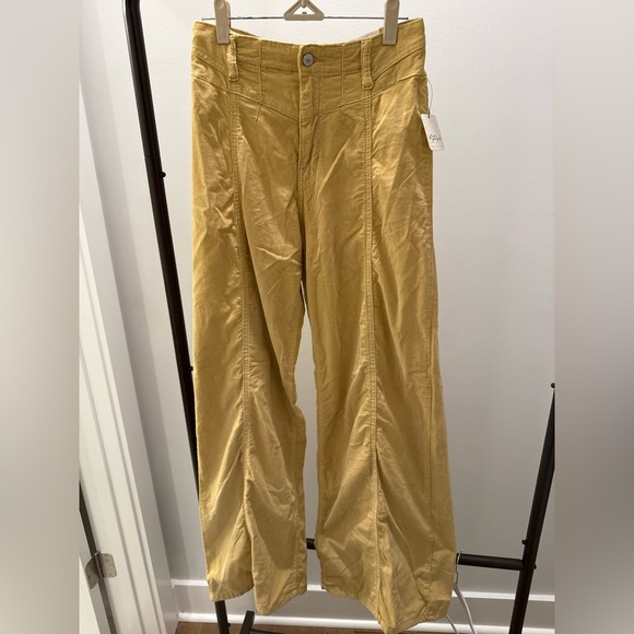 NWT Free People We The Free Libre Cord Wide-Leg Jeans in Fall Leaf - Picture 4 of 7